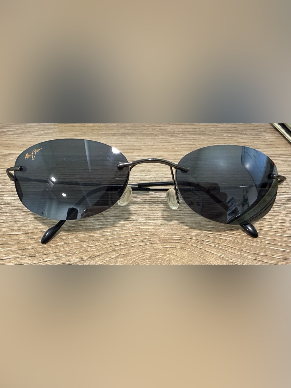 Men's Maui Jim Black Lens Rounded Sport Sunglasses w/ Case